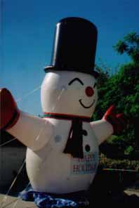 snowman balloon - inexpensive holiday inflatable